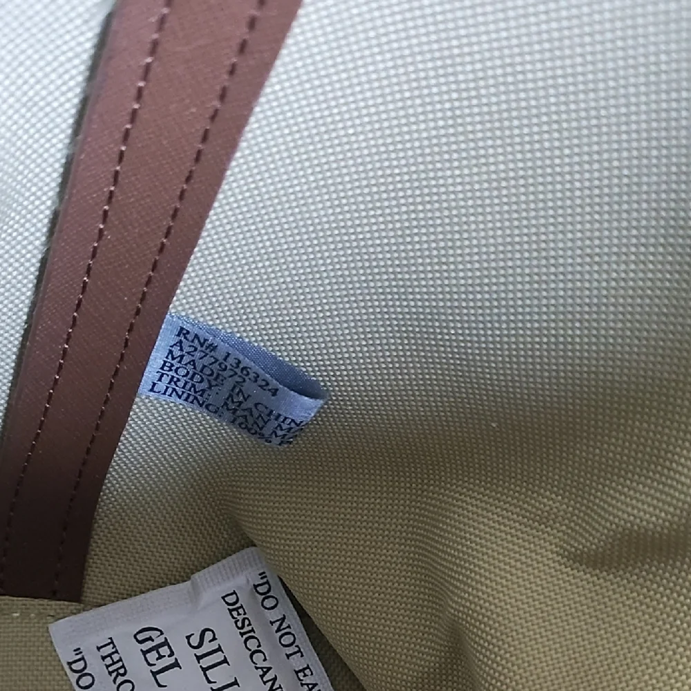 C. Wonder wonder tote